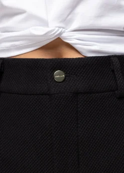 Vanilia Struc Short<Vrouw Basics